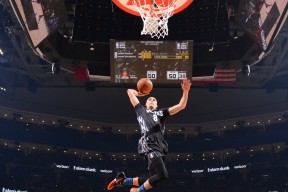 MILANSPORT入口-这也行？当CBA、NBA与中超足总杯同框，全球体育的魔幻窗口期
